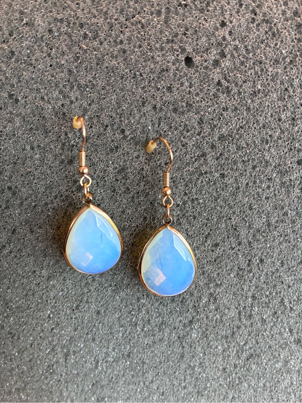 Opalescent Teardrop Dangle Earrings Gold Tone Blue Moonstone Look